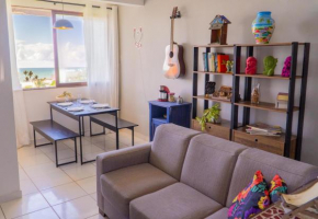 Amplo apartamento vista-mar entre praias turísticas e Litoral Norte